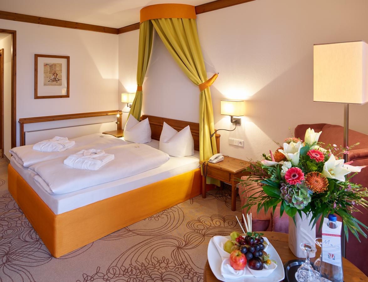 Hotel Fuerstenhof - Wellness- Und Golfhotel Bad Griesbach  Eksteriør billede
